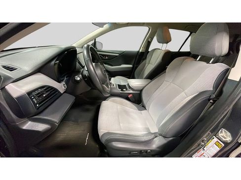 Used 2020 Subaru Outback Premium image 12