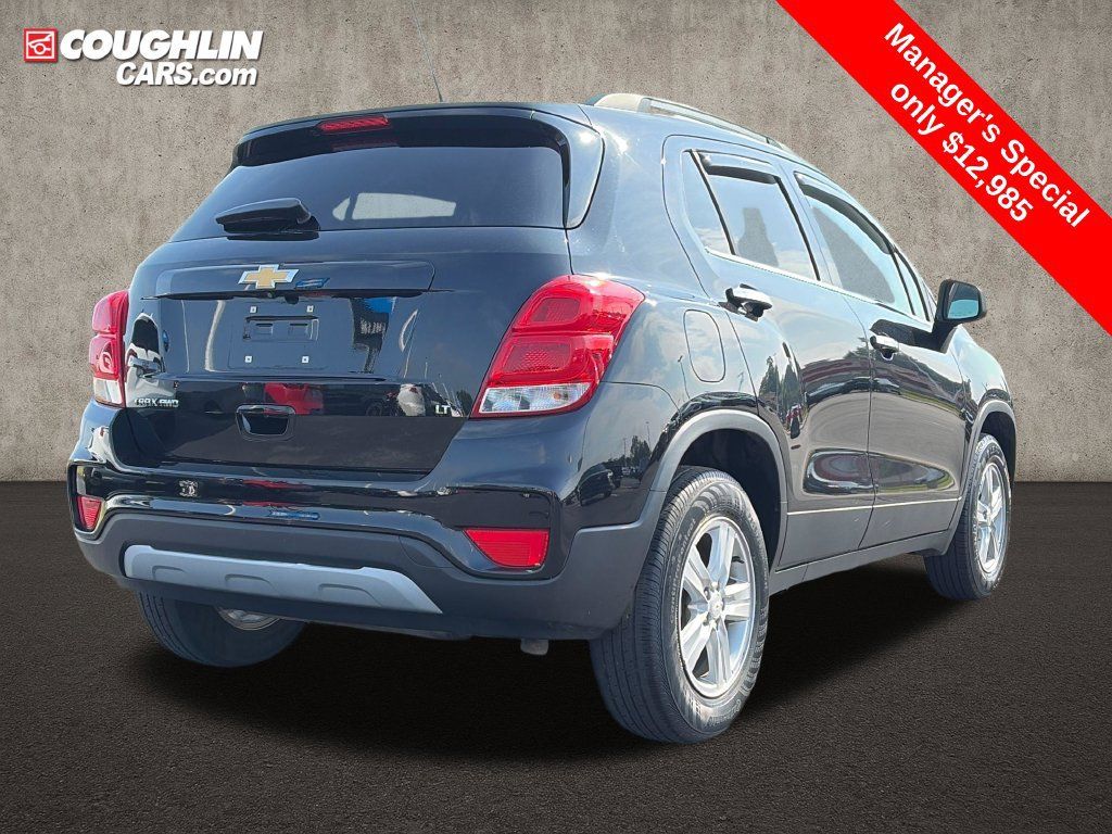 Used 2019 Chevrolet Trax LT w/ LT Convenience Package AWD/4WD image 8