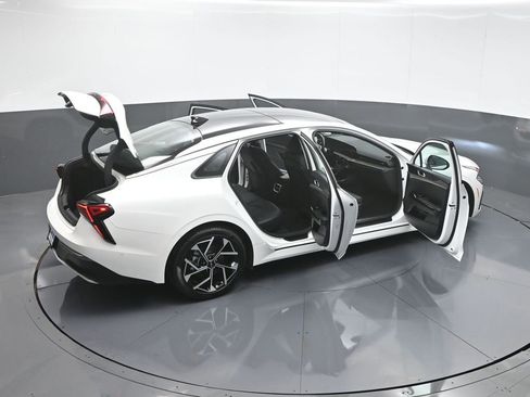 New 2025 Kia K5 EX image 58