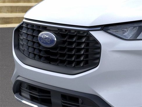 New 2026 Ford Escape SE image 17