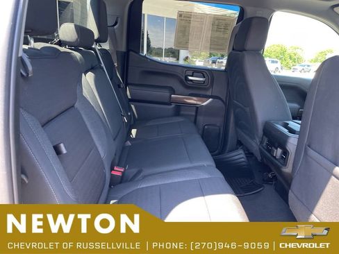 Used 2022 Chevrolet Silverado 1500 RST AWD/4WD image 26