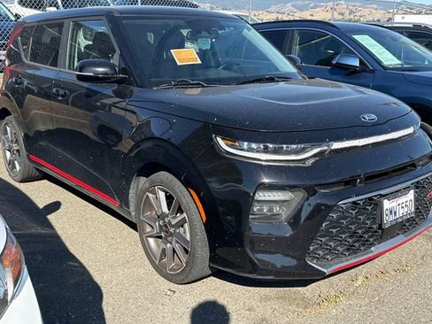 Used 2020 Kia Soul GT-Line Turbo FWD image 2