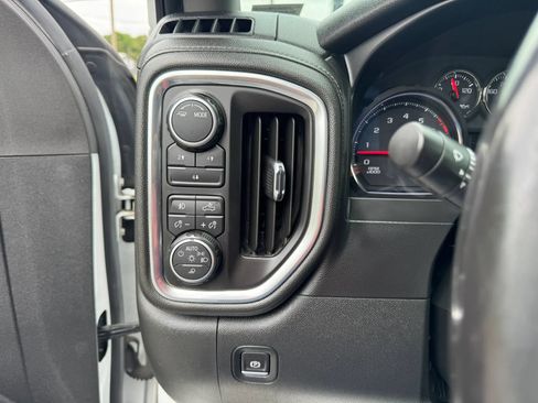 Used 2020 Chevrolet Silverado 2500 LT w/ All Star Edition AWD/4WD image 32