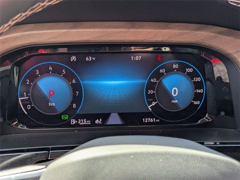 Used 2025 Volkswagen Atlas SE image 19