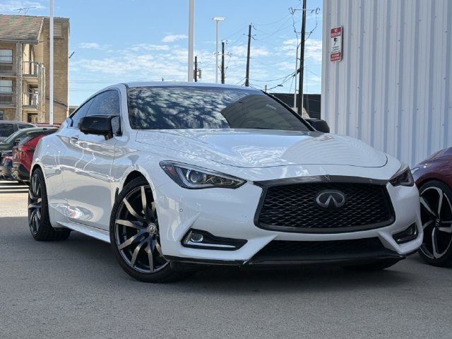 Used 2022 INFINITI Q60 3.0t Luxe RWD image 2