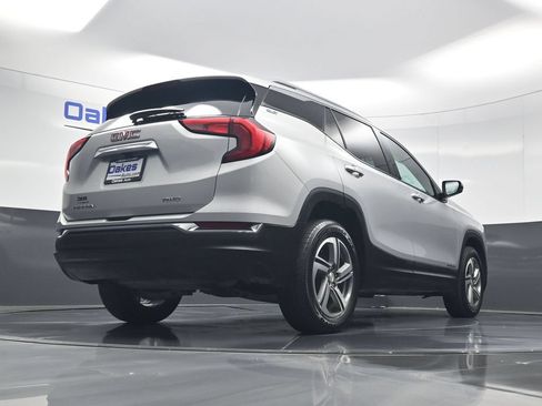 Used 2019 GMC Terrain SLT w/ Preferred Package AWD/4WD image 43