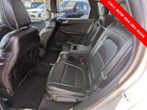 Used 2022 Ford Escape SEL w/ Technology Package image 15