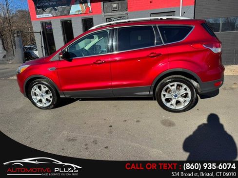 Used 2016 Ford Escape Titanium w/ Equipment Group 301A image 3