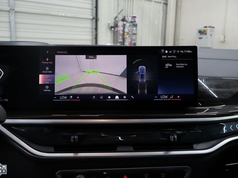 Used 2025 BMW X5 xDrive50e image 24