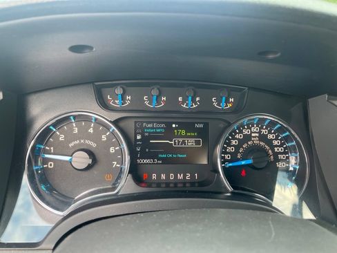 Used 2013 Ford F150 XLT w/ Mid Equipment Group RWD image 6