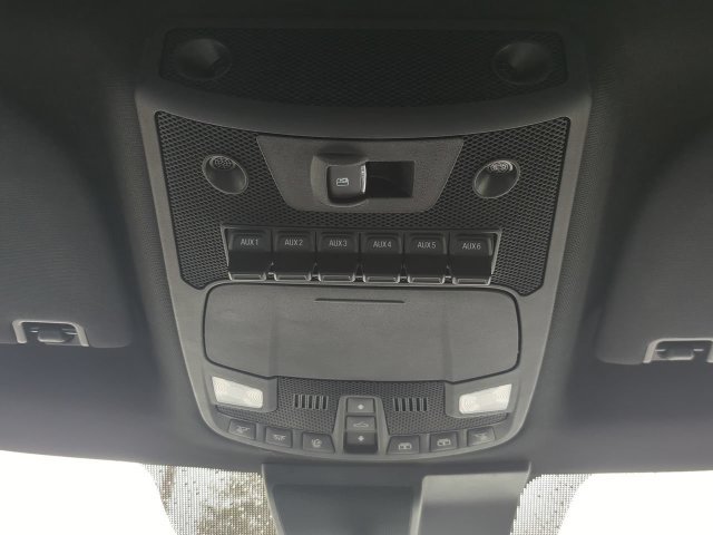 Used 2020 Ford F250 Platinum w/ FX4 Off-Road Package AWD/4WD image 22