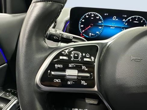 Used 2023 Mercedes-Benz GLB 250 4MATIC image 16