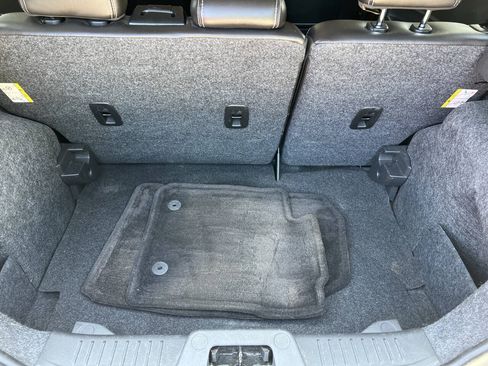 Used 2014 Ford Fiesta Titanium FWD image 23