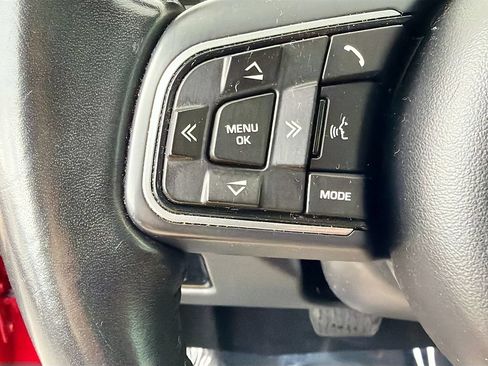 Used 2017 Jaguar XE Premium RWD image 36