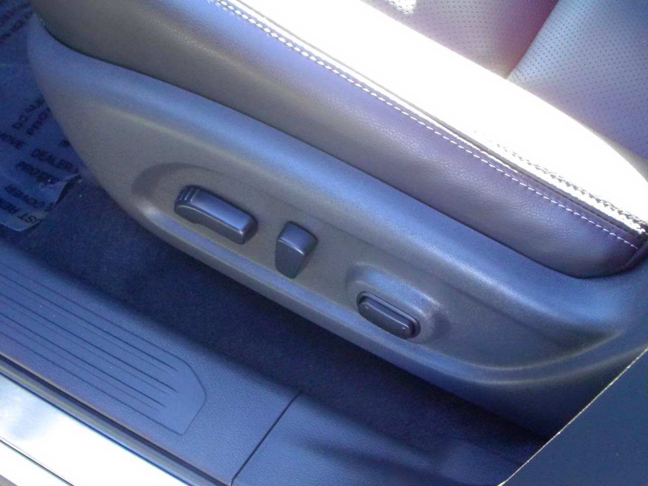 Used 2024 Nissan Murano SL FWD image 13