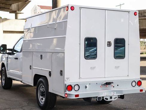 New 2026 Ford F350 XL w/ XL Chrome Package image 8