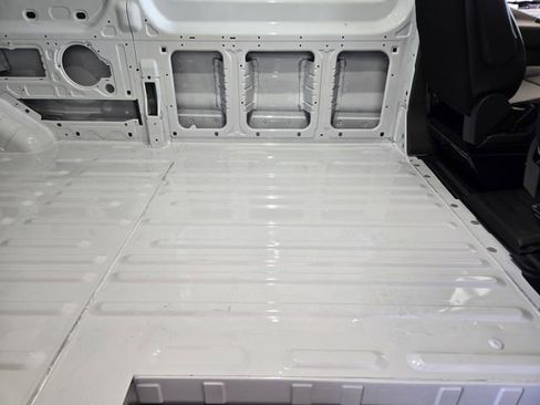 New 2026 Ford Transit 250 148 Medium Roof image 21