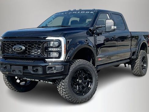 New 2025 Ford F250 XLT w/ Black Appearance Package image 2