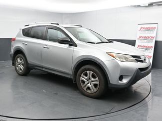 Used 2014 Toyota RAV4 LE video 2