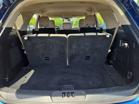 Used 2020 Ford Explorer Limited RWD image 34