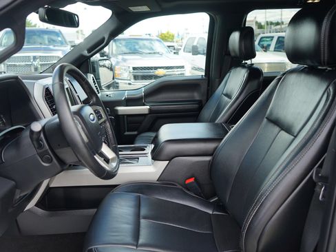 Used 2020 Ford F150 Lariat w/ Equipment Group 502A Luxury AWD/4WD image 11
