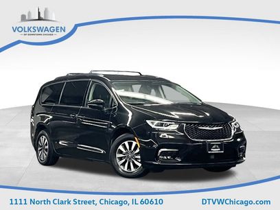 Used 2021 Chrysler Pacifica Touring-L