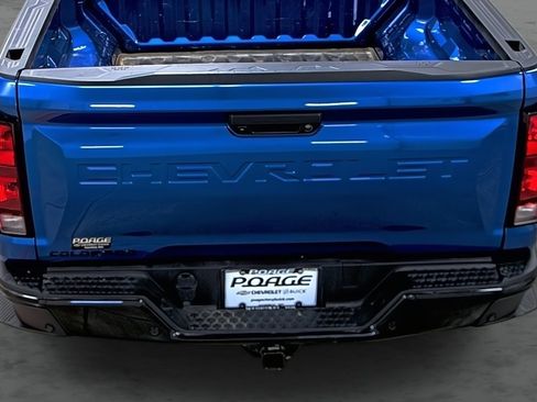 Used 2024 Chevrolet Colorado Z71 w/ Z71 Convenience Package 2 image 11