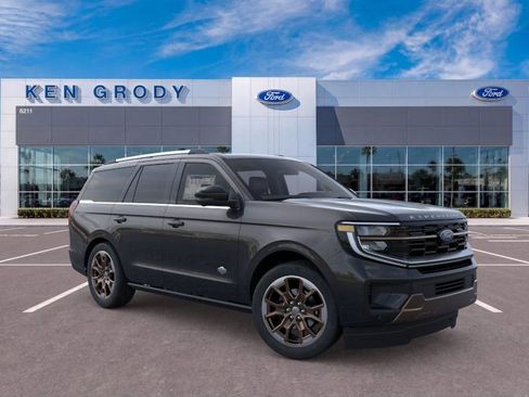 New 2026 Ford Expedition King Ranch AWD/4WD image 1