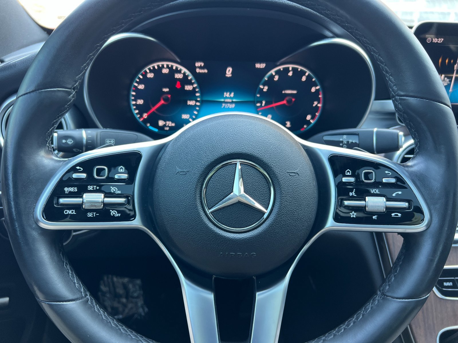 Certified 2019 Mercedes-Benz C 300 4MATIC Sedan image 21
