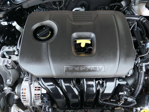 Used 2024 Kia Forte LXS FWD image 29