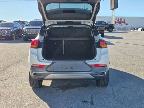 Used 2021 Buick Encore GX Essence w/ Advanced Technology Package image 7