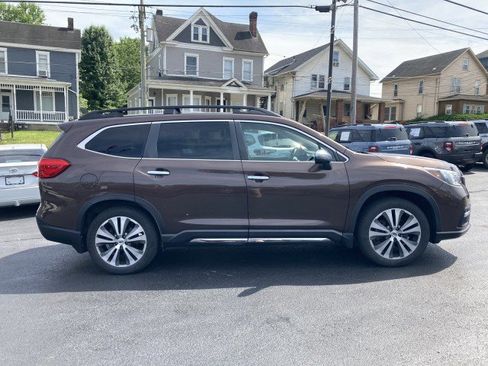 Used 2019 Subaru Ascent Touring w/ Popular Package #3 AWD/4WD image 10