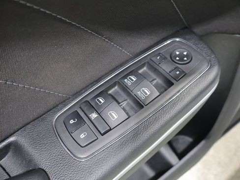 Used 2023 Dodge Charger R/T RWD image 13
