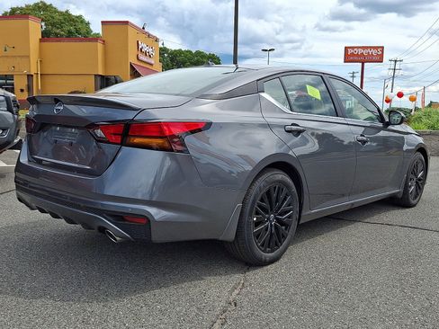 New 2026 Nissan Altima 2.5 SV w/ SV Special Edition Package FWD image 4