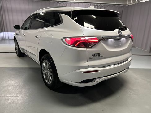 Used 2023 Buick Enclave Avenir w/ Avenir Technology Package AWD/4WD image 5