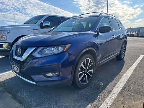 Used 2019 Nissan Rogue SL w/ Premium Package FWD image 1