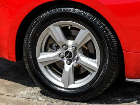 Used 2017 Ford Mustang Coupe RWD image 45