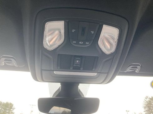 Used 2021 RAM 1500 Big Horn image 27