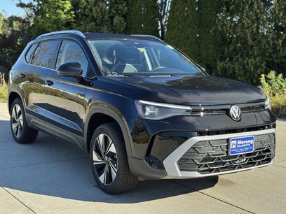 New 2025 Volkswagen Taos SE