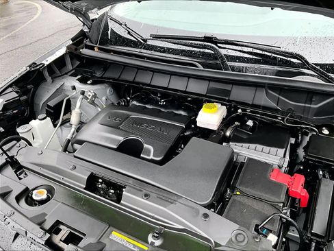 Used 2024 Nissan Pathfinder SL w/ SL Premium Package image 36