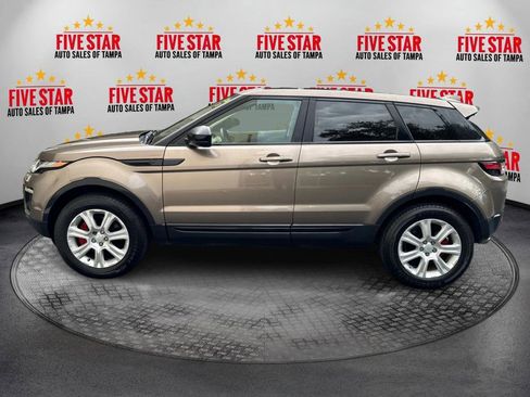 Used 2016 Land Rover Range Rover Evoque SE image 4