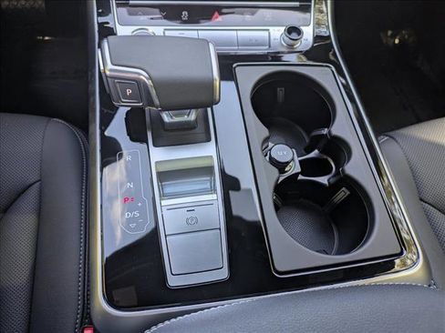 New 2026 Audi Q7 Premium Plus image 15