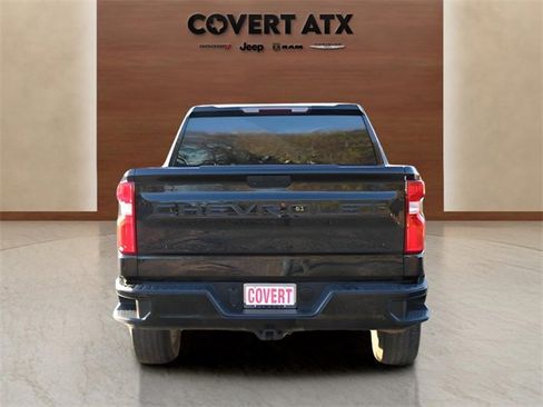 Used 2022 Chevrolet Silverado 1500 Custom w/ LPO, Dark Essentials Package image 4