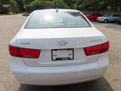 Used 2009 Hyundai Sonata GLS FWD image 7