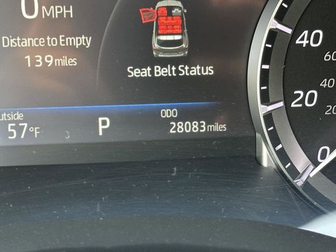 Used 2023 Toyota Highlander LE image 14