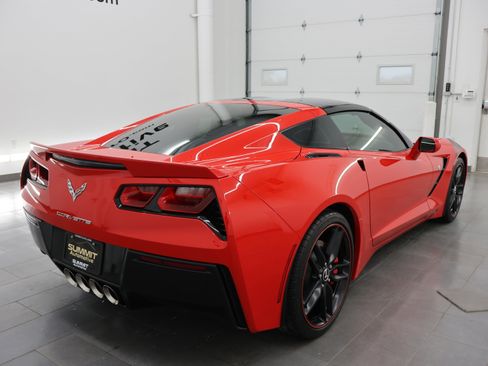 Used 2016 Chevrolet Corvette Stingray Coupe w/ 3LT Preferred Equipment Group RWD image 5