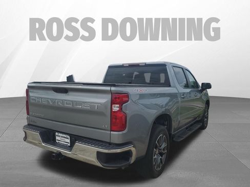 Used 2023 Chevrolet Silverado 1500 LT AWD/4WD image 4