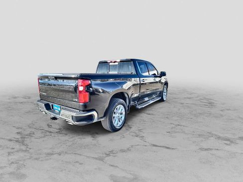 Used 2020 Chevrolet Silverado 1500 LTZ image 8