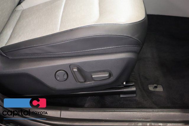 Used 2023 Kia Niro Wave FWD image 30
