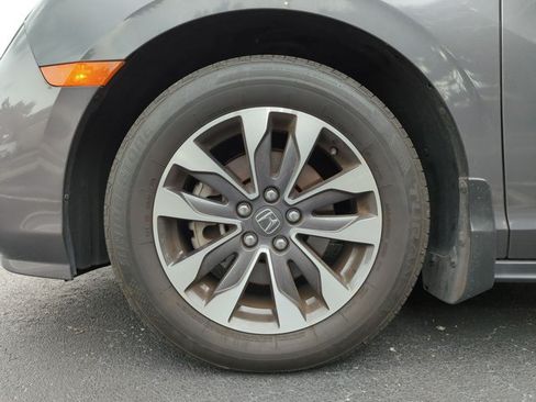 Used 2024 Honda Odyssey EX-L image 13